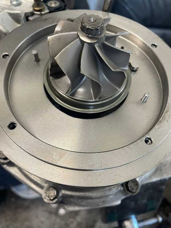 Miez turbosuflanta inlocuit BMW Series 5 3.0L Diesel 2015